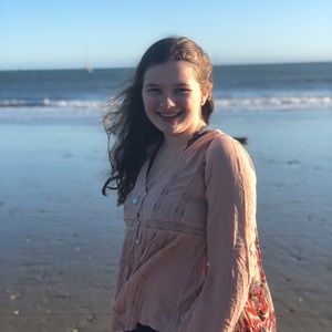 Meet your Posher, Madeline